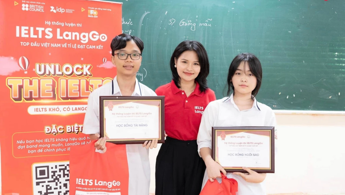 IELTS LangGo chính thức trở thành Nhà tài trợ kim cương của Afterglow - Trường THPT Quang Trung (Hà Nội)